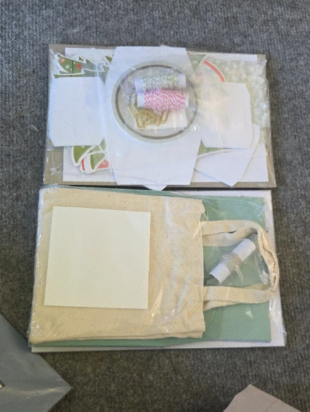 Paper Pumpkin Holiday & Craft Paper Kit Sets